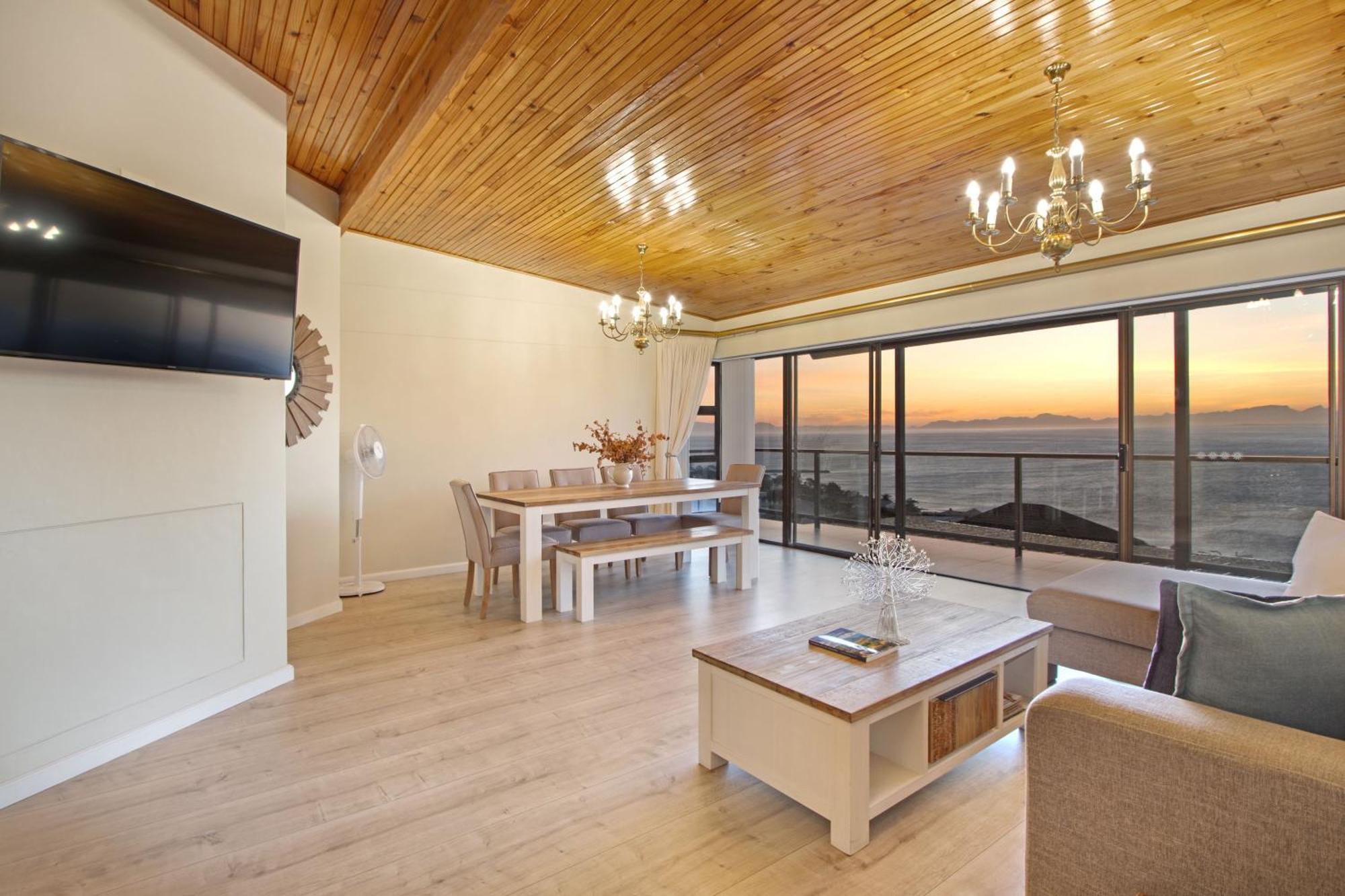 Zaria Sun Penthouse By Host Agents Appartement Kaapstad